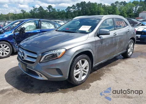 2015 Mercedes-Benz Gla 250 z USA, uszkodzony, nr VIN WDCTG4EB2FJ175454